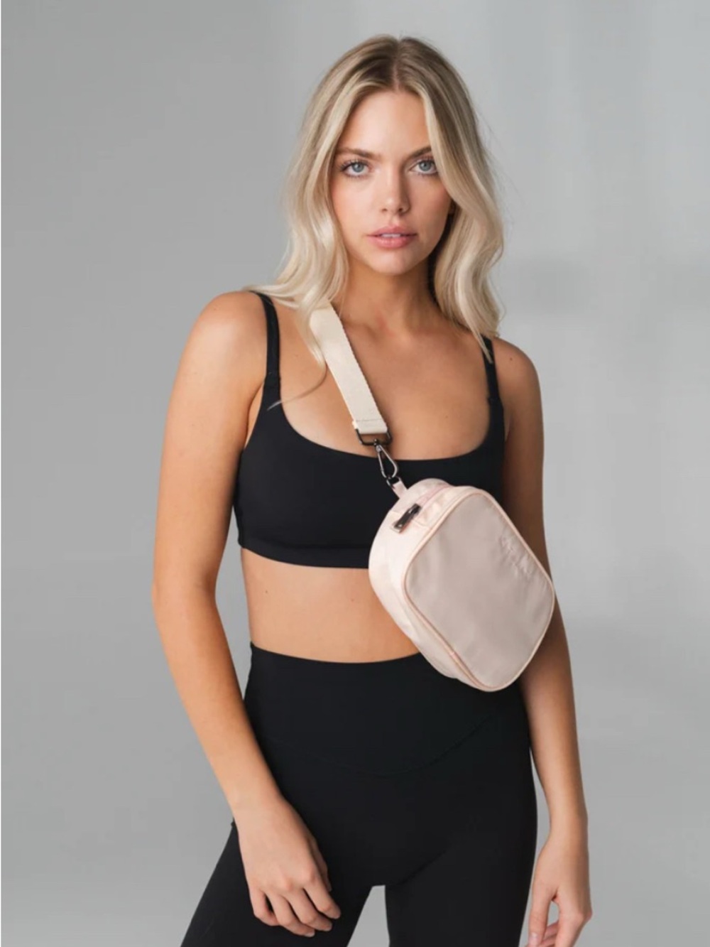 Vital Bum Bag - Pearl